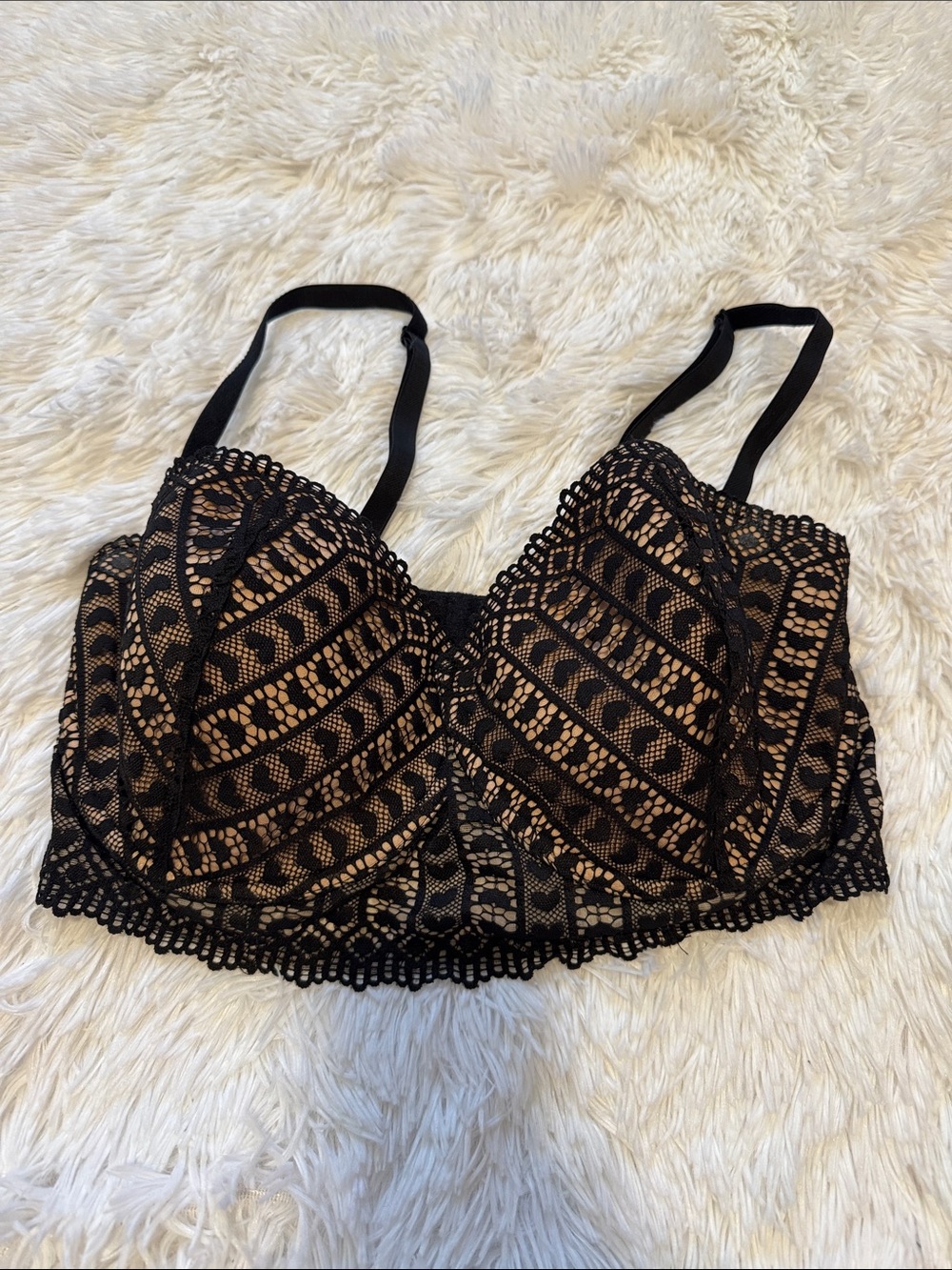Adore Me Lace Hearts Bra Size 34G